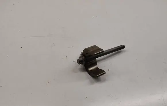 Mini One - Cooper F56 F55 Fuel Injector clamp holder 