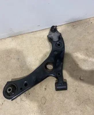 Lexus UX Front lower control arm/wishbone Y1023012