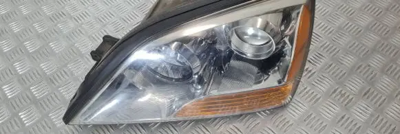 KIA Sorento Headlight/headlamp
