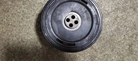 BMW 5 E39 Crankshaft pulley 1123247890