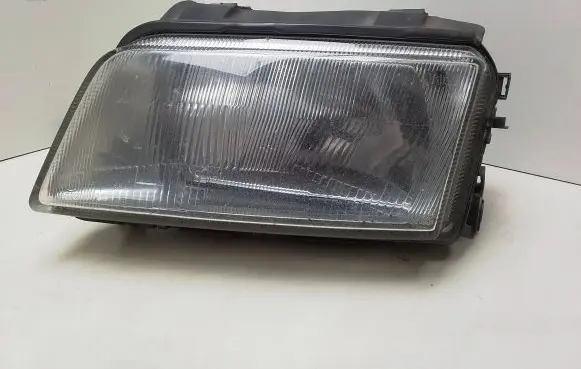 Audi A4 S4 B5 8D Headlight/headlamp 8D0941003A 67723131 1852805000