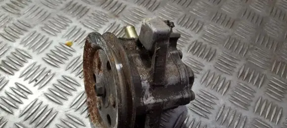 Power steering pump