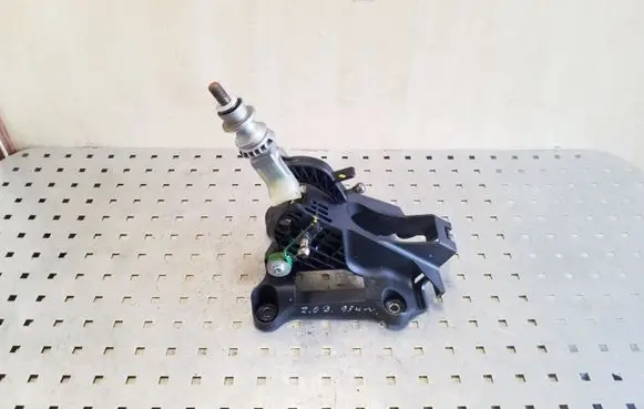 Toyota Auris 150 Gear shifter/selector 112102102