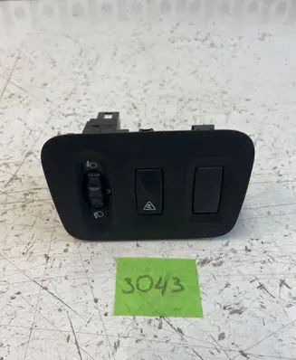 Renault Master III Headlight level height control switch 8200379685