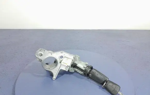Opel Astra H Ignition lock