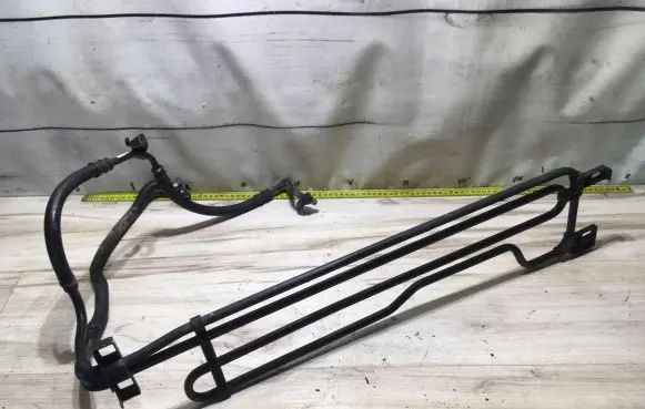Mercedes-Benz C W204 Power steering radiator 20470002176
