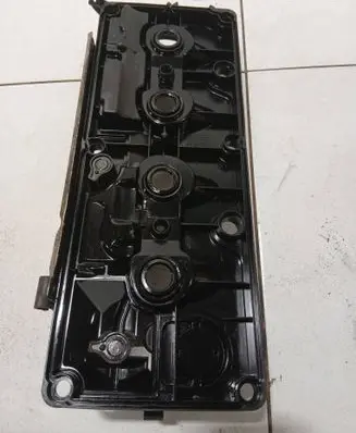 Volkswagen PASSAT B7 Rocker cam cover 03l133287