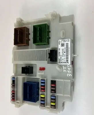 Volvo S60 Fuse box set 31327995AA BG9T14C256HA