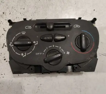 Peugeot 206 Climate control unit 85858