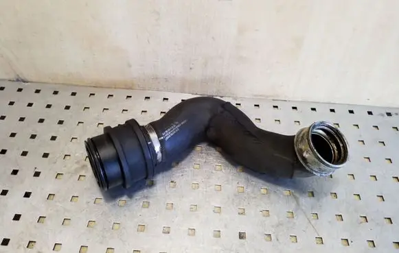 Mercedes-Benz A W169 Intercooler hose/pipe A1695280482 A6401400687