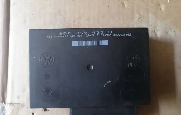Skoda Fabia Mk1 (6Y) Comfort/convenience module 6Q0959433H