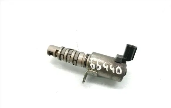 Honda CR-V Camshaft vanos timing valve 