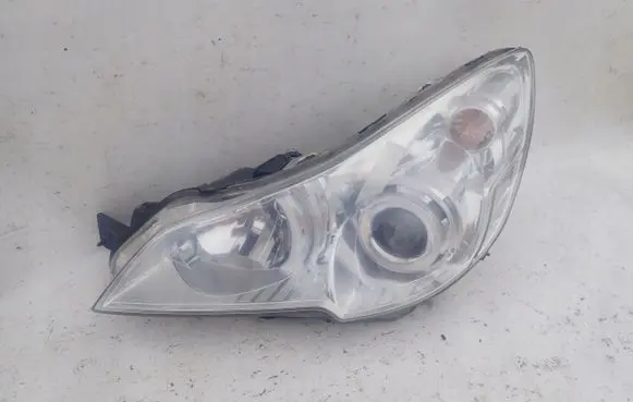 Subaru Legacy Headlight/headlamp