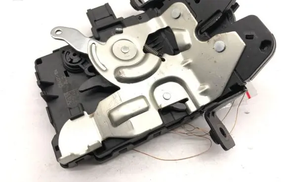 Jaguar F-Pace Tailgate exterior lock CPLA442A66AE
