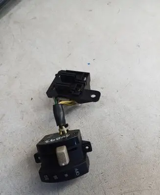 Hyundai Santa Fe Interior fan control switch 