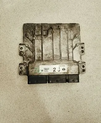 Nissan Qashqai Engine control unit/module 23710HX42C 862421001 EMS3155