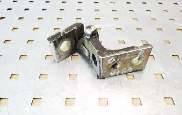 Rear door upper hinge