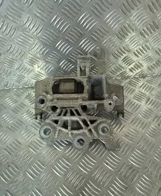Opel Astra K Engine mount bracket 42496542