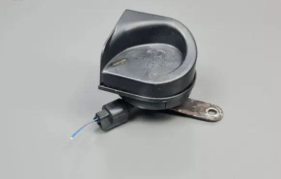 Honda Accord Horn signal UCH253 E358943
