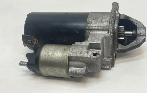 Mercedes-Benz B W245 Starter motor A0051517401 1198217