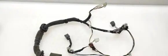 Subaru Legacy Front door wiring loom 81820AG16A 05AG16A