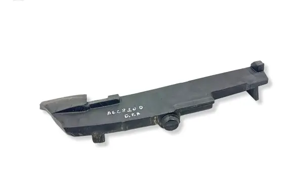Audi A6 Allroad C8 Fender foam support/seal 4K0823732 AU581R