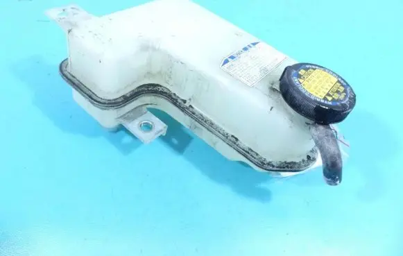 Toyota Sienna XL30 III Coolant expansion tank/reservoir IMPRK1257021