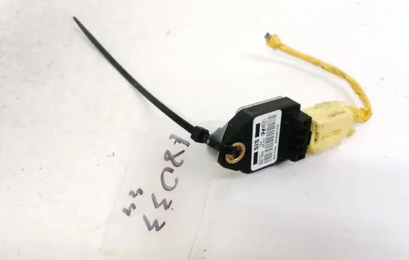 Hyundai i30 Airbag deployment crash/impact sensor 989203K000 98920-3K000