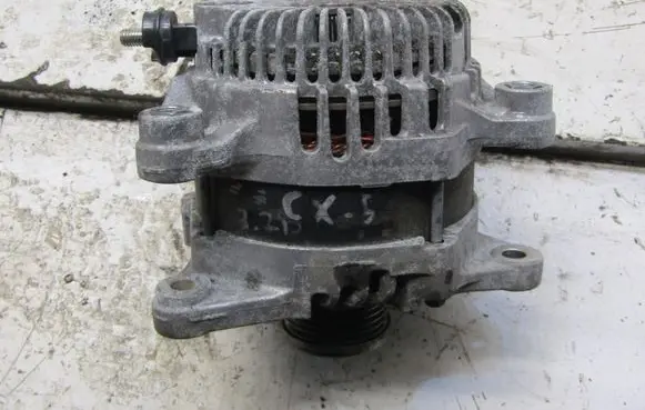 Mazda CX-5 Generator/alternator SH01A2TX3081