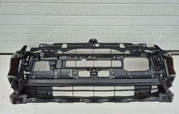 Mitsubishi Outlander Front bumper 6410G227ZZ