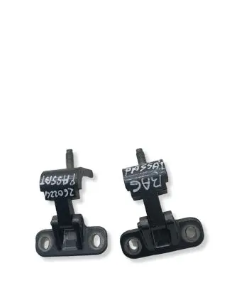 Volkswagen PASSAT B9 Loading door hinge set 8V3827299B