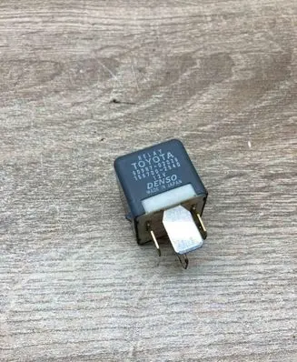 Toyota RAV 4 (XA30) Other relay 9098702025 1567002540