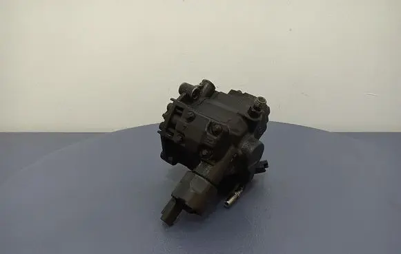 Ford Mondeo MK IV Fuel injection high pressure pump 9683624080