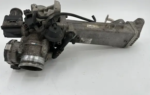 Volvo XC60 EGR valve cooler 31272702 30775631 31216665