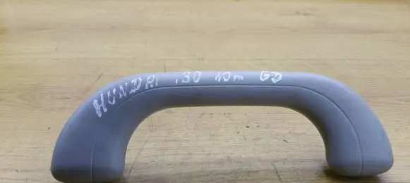 Hyundai i30 Rear interior roof grab handle
