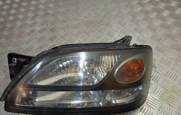 Subaru Legacy Headlight/headlamp 20653