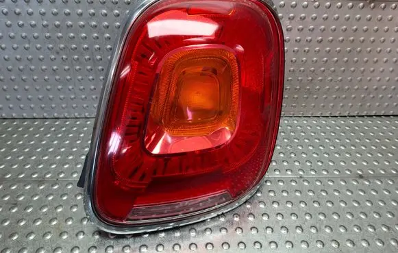 Fiat 500X Rear/tail lights S27624081 51937411