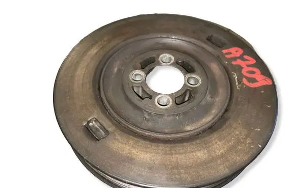 Opel Zafira B Crankshaft pulley 55196301
