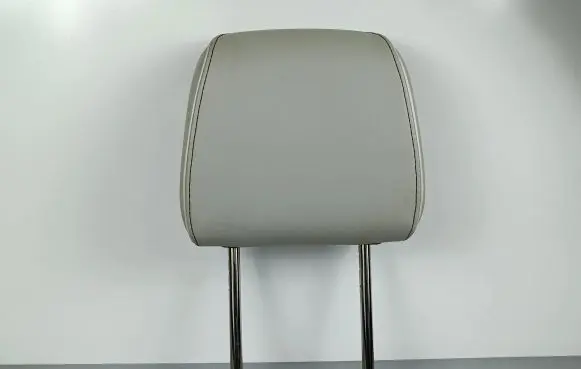 Jeep Grand Cherokee WL Front seat headrest 
