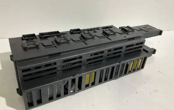 Mercedes-Benz E W211 SAM control unit 2115454601