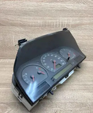 Volvo S70 V70 V70 XC Speedometer (instrument cluster) 9472523 9472725 FORDIESELLHD