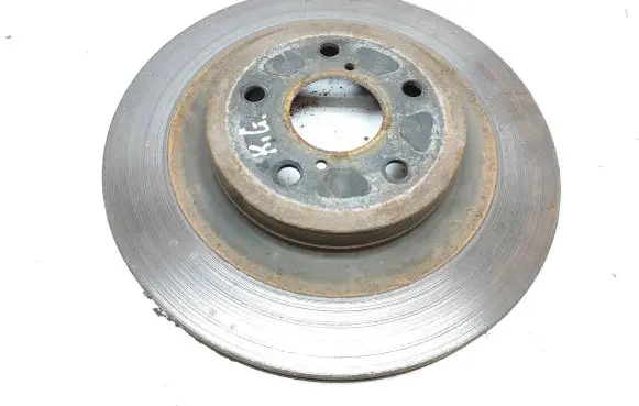 Toyota RAV 4 (XA50) Rear brake disc