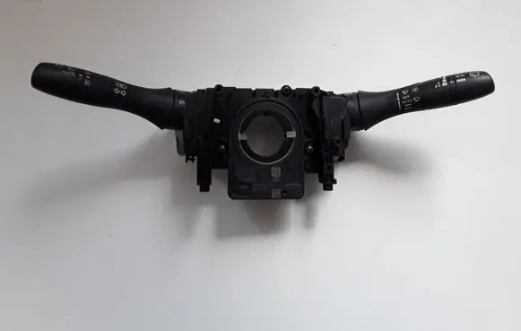 Nissan Qashqai Wiper turn signal indicator stalk/switch 0265019061