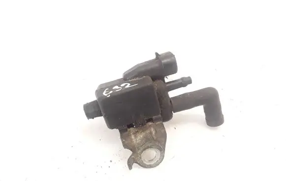 Chevrolet Captiva Vacuum valve 
