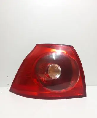 Volkswagen Golf V Rear/tail lights 1K6945095AA A023569