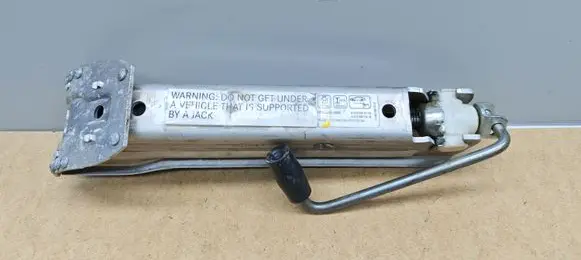 Mercedes-Benz C W204 Lift Jack A2125800118