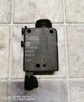 Opel Astra G Central locking motor 90460062 1101215