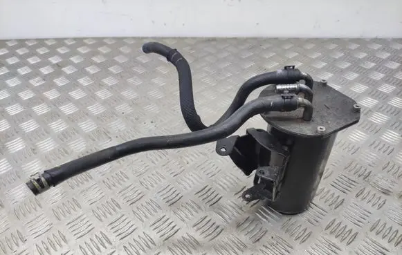 Skoda Octavia Mk3 (5E) Fuel filter housing 5Q0127400F