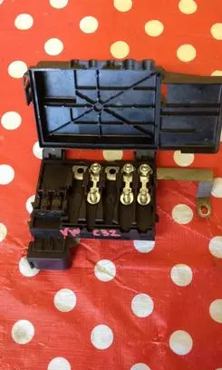 Volkswagen Golf IV Fuse box set 1J0937549C