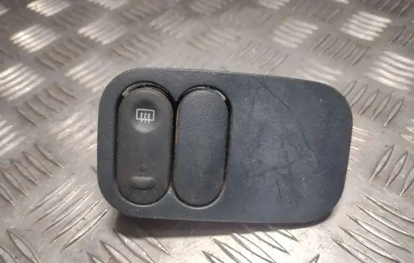 Renault Kangoo I Windscreen/window heater switch 7700307646